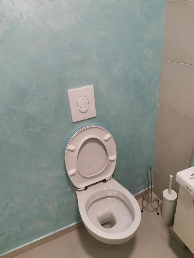 Clock Tower Apartments Ποντγορίτσα Εξωτερικό φωτογραφία