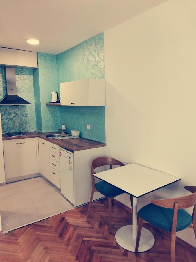 Clock Tower Apartments Ποντγορίτσα Εξωτερικό φωτογραφία
