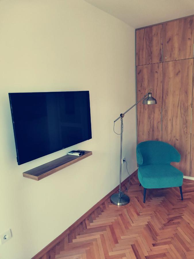 Clock Tower Apartments Ποντγορίτσα Εξωτερικό φωτογραφία